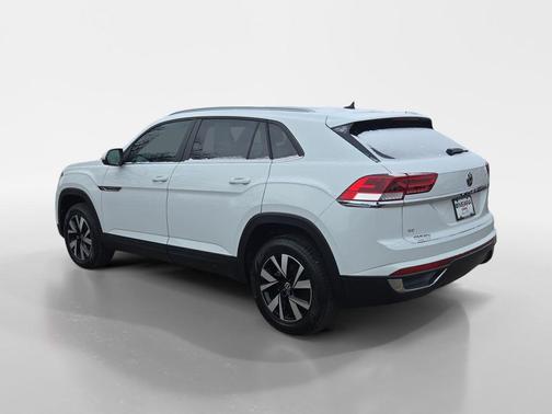 2022 Volkswagen Atlas Cross Sport 2.0T SE