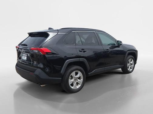 Midnight Black Metallic 2021 Toyota RAV4 XLE