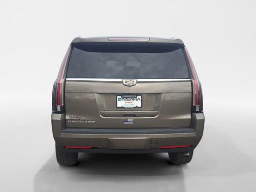 2016 Cadillac Escalade Premium