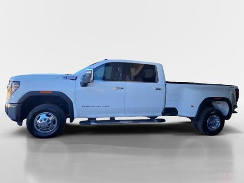 2024 GMC Sierra 3500 SLT