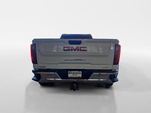 Summit White 2024 GMC Sierra 3500 SLT