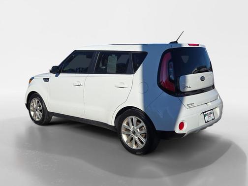 2019 Kia Soul +