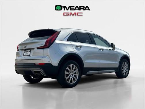 2022 Cadillac XT4 Premium Luxury