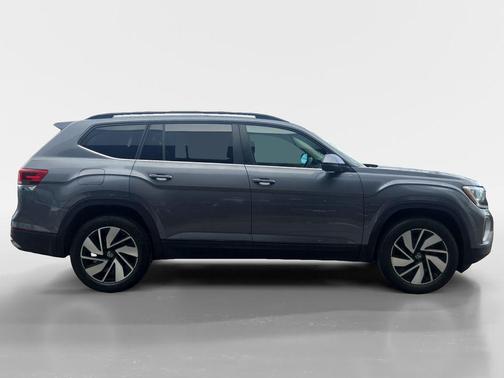2024 Volkswagen Atlas 2.0T SE w/Technology 4MOTION