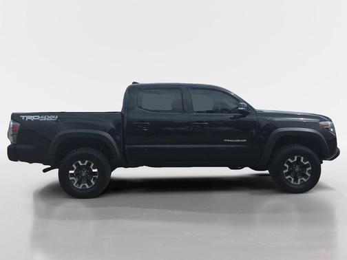 Midnight Black Metallic 2022 Toyota Tacoma TRD Pro