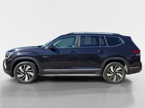 Deep Black Pearl 2025 Volkswagen Atlas 2.0T SEL