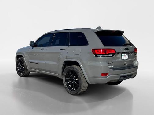 2021 Jeep Grand Cherokee Laredo