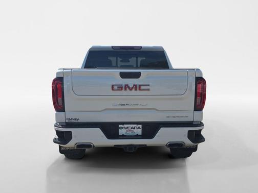 White 2023 GMC Sierra 1500 Denali