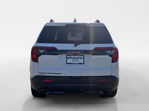 Summit White 2023 GMC Acadia FWD SLT