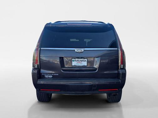 2017 Cadillac Escalade Platinum