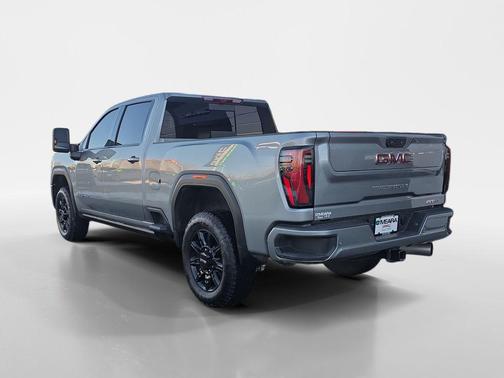 2025 GMC Sierra 2500 AT4