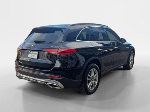 2023 Mercedes-Benz GLC 300 4MATIC