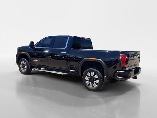 Onyx Black 2024 GMC Sierra 2500 Denali