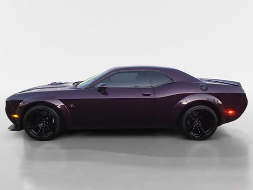 2022 Dodge Challenger R/T Scat Pack Widebody