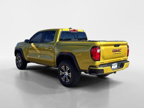 2023 GMC Canyon AT4
