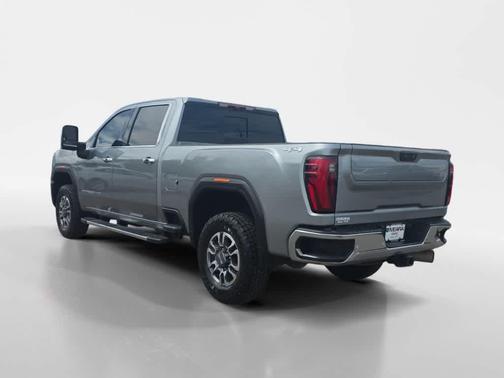 Sterling Metallic 2024 GMC Sierra 2500 SLT