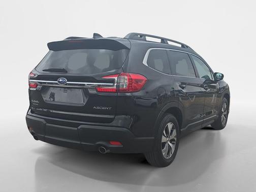 Crystal Black Silica 2024 Subaru Ascent Premium 7-Passenger