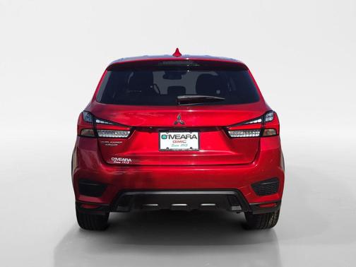 Red Diamond 2022 Mitsubishi Outlander Sport 2.0 ES