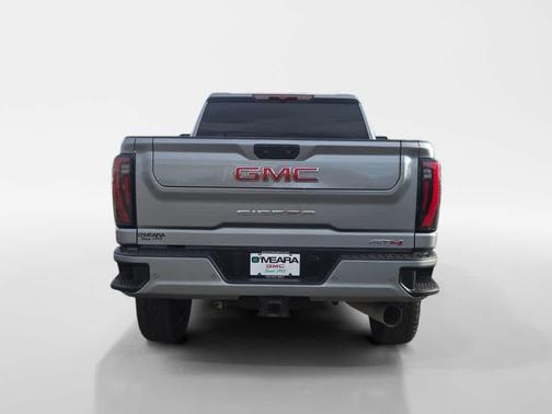 Sterling Metallic 2025 GMC Sierra 2500 AT4