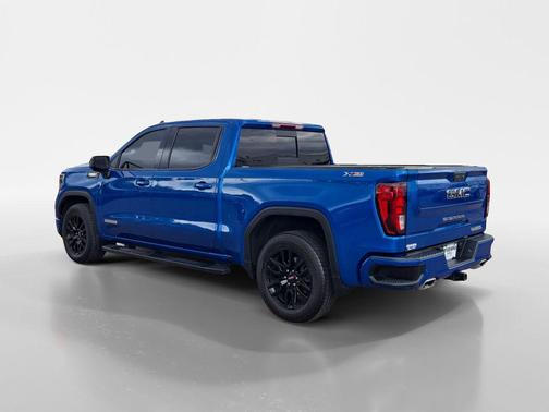 Dynamic Blue Metallic 2022 GMC Sierra 1500 Elevation
