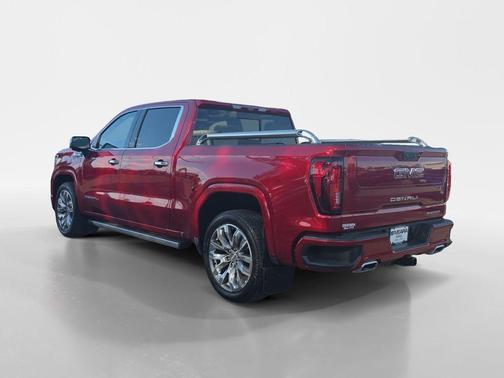 Sterling Metallic 2024 GMC Sierra 1500 AT4
