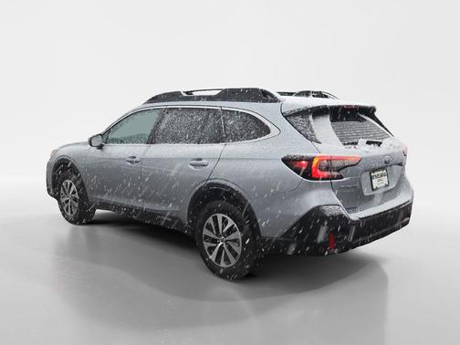 Ice Silver Metallic 2020 Subaru Outback Premium