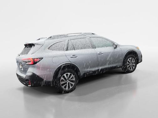 Ice Silver Metallic 2020 Subaru Outback Premium