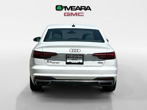 2022 Audi A4 45 S line Premium Plus