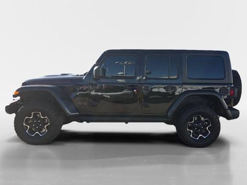 Black Clearcoat 2023 Jeep Wrangler Rubicon
