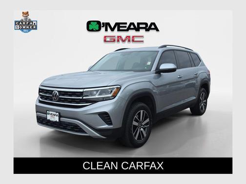 Platinum Gray Metallic 2022 Volkswagen Atlas 2.0T SE
