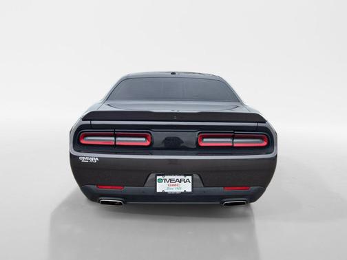 Granite Pearlcoat 2022 Dodge Challenger GT