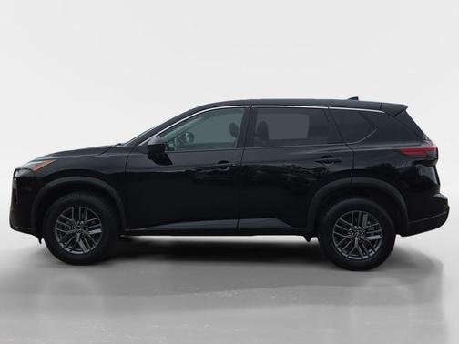Super Black 2024 Nissan Rogue S