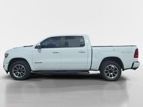 Bright White Clearcoat 2021 RAM 1500 Laramie