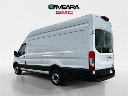 2022 Ford Transit-250 Base