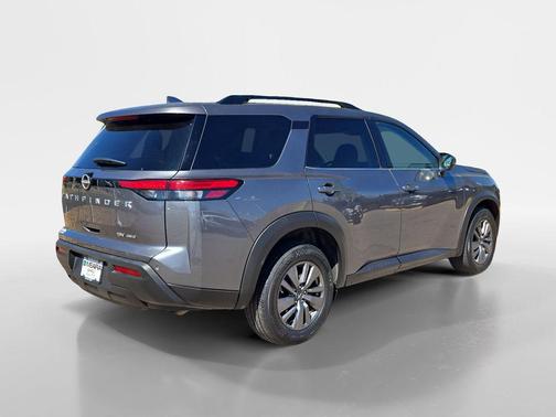 Gun Metallic 2024 Nissan Pathfinder SV 4WD