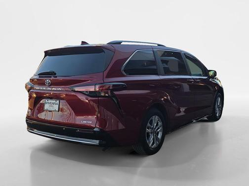 2025 Toyota Sienna Limited