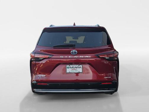 2025 Toyota Sienna Limited