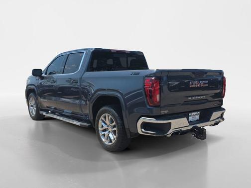 Dark Sky Metallic 2021 GMC Sierra 1500 SLT
