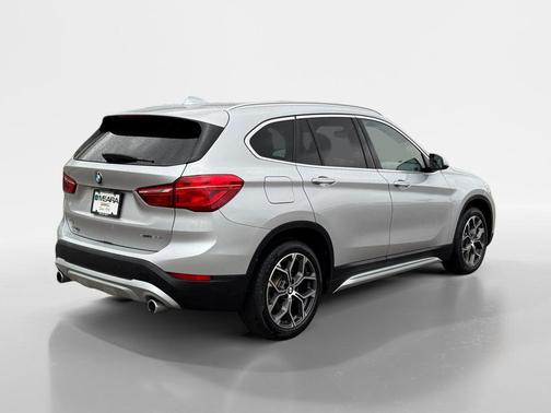2021 BMW X1 xDrive28i