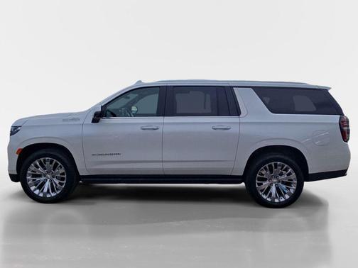 2021 Chevrolet Suburban 4WD High Country