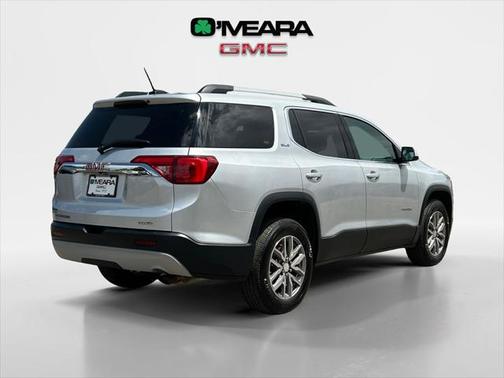 2017 GMC Acadia SLE-2