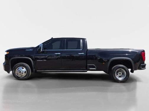 Mosaic Black Metallic 2023 Chevrolet Silverado 3500 High Country