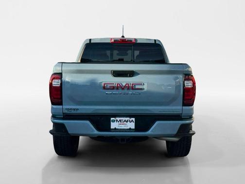 2025 GMC Canyon Denali