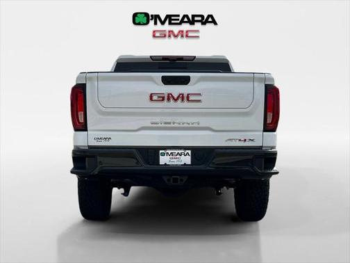 2025 GMC Sierra 1500 AT4X