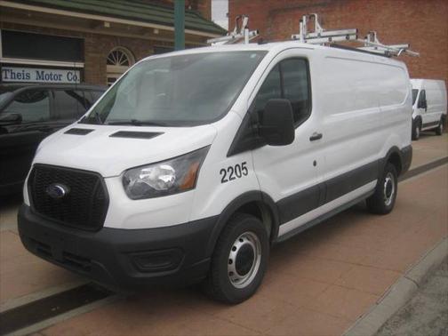 2022 Ford Transit-250 Base