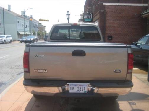 2002 Ford F-250 Lariat