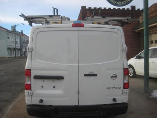 2021 Nissan NV Cargo NV2500 HD SV V6