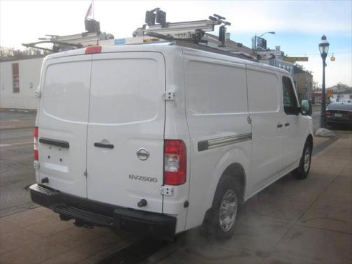 2021 Nissan NV Cargo NV2500 HD SV V6