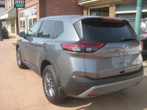2022 Nissan Rogue S