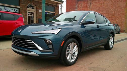 Ocean Blue Metallic 2024 Buick Envista Preferred FWD
